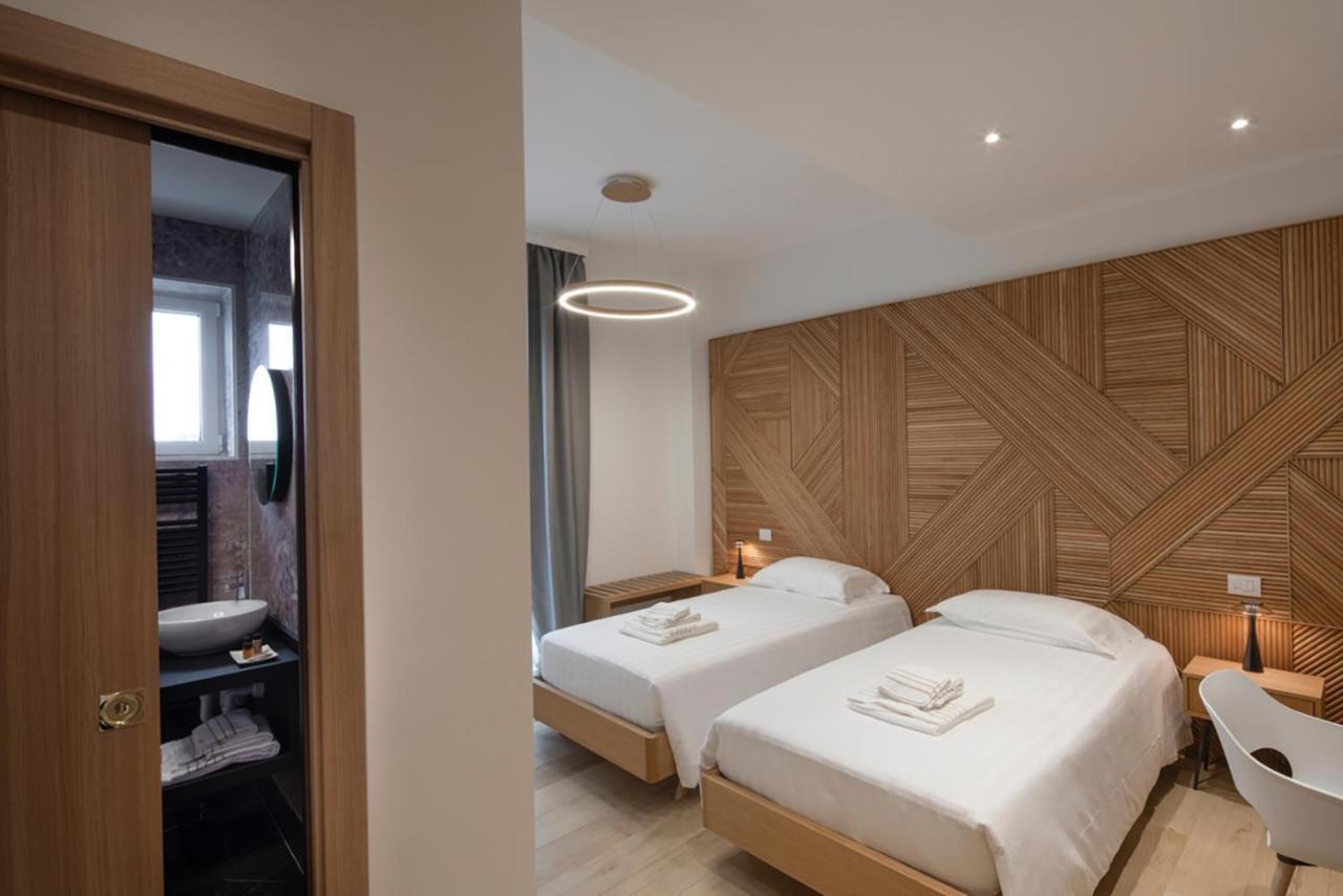Ophelia Hotel Cazzago San Martino Εξωτερικό φωτογραφία